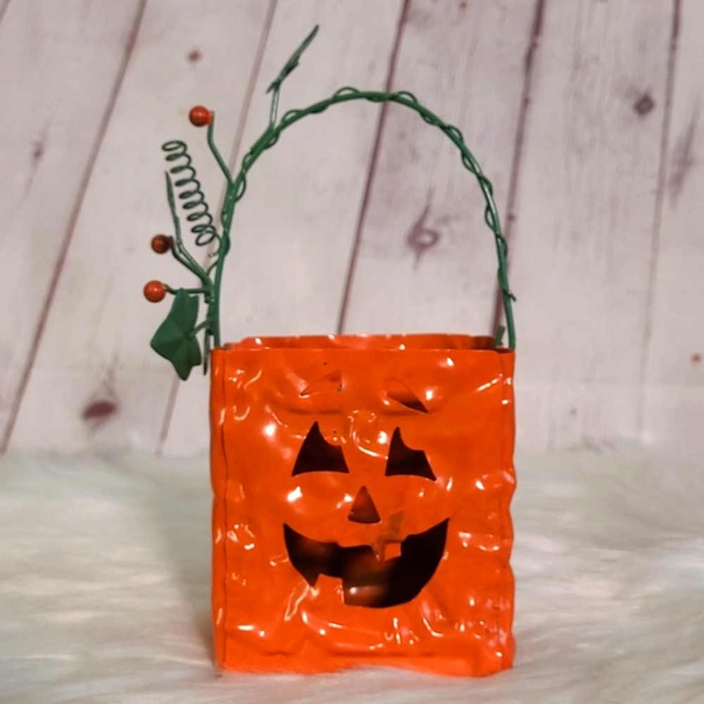 Vintage 90s Halloween Metal Pumpkin Jack-o-lantern Bag Tealight Candle Holder - Picture 3 of 16